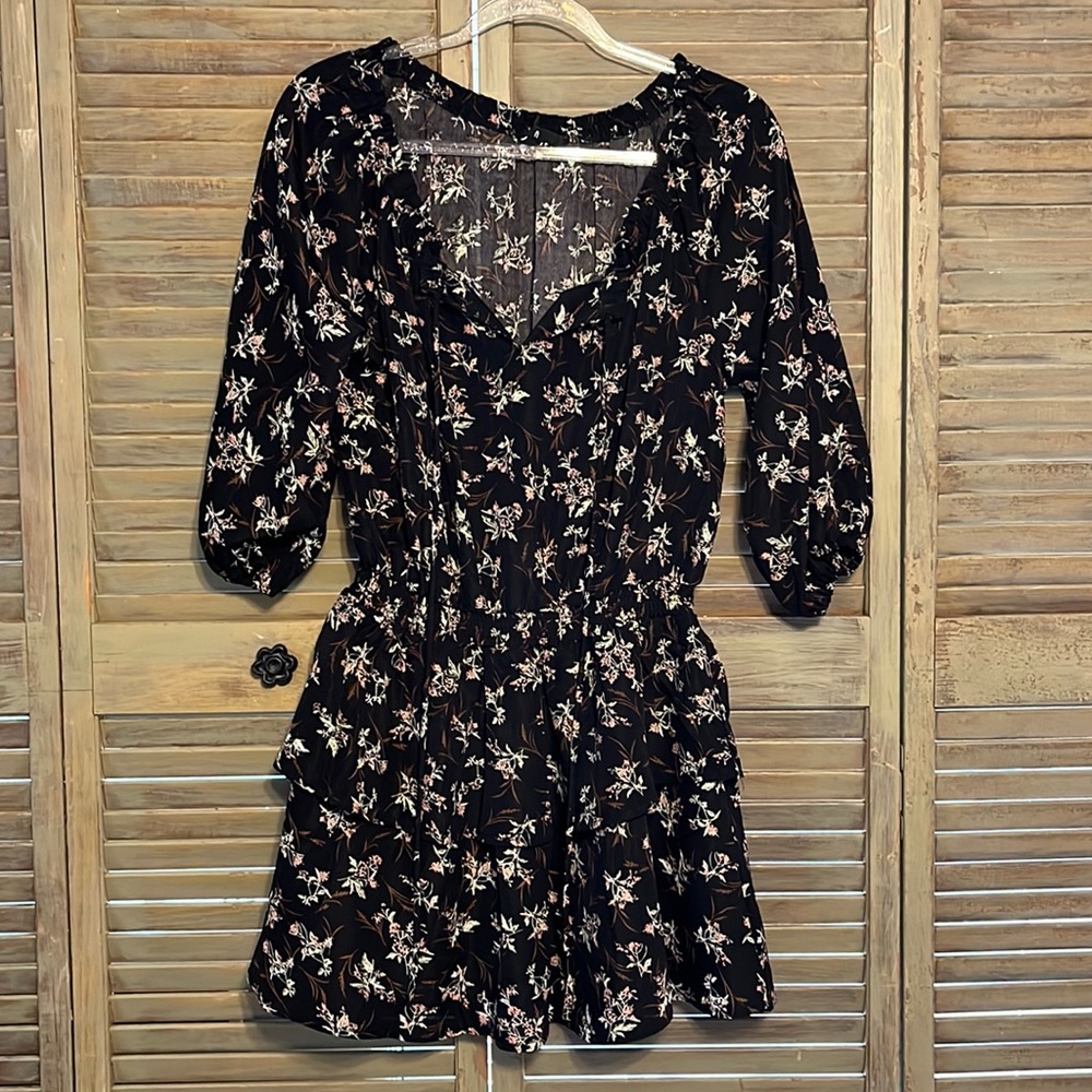 Lulus floral tiered mini dress Size Medium